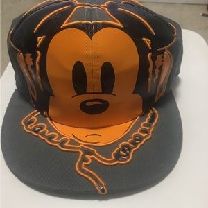 Disney Parks Mickey Mouse baseball cap.